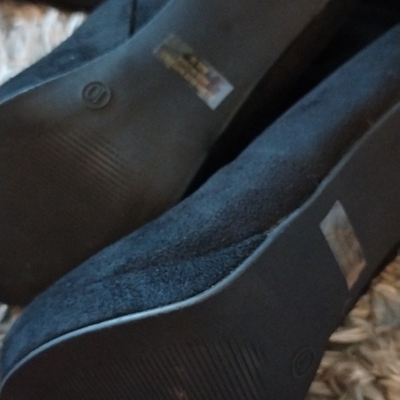 Over The Knee Boots - Picture 2 of 5